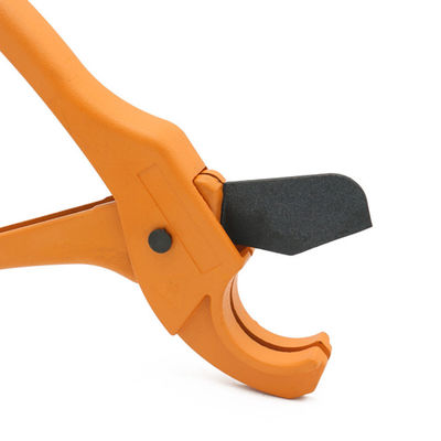 Plastic Pipe Cutters With Stainless Steel Blade And Safety Latch HT203